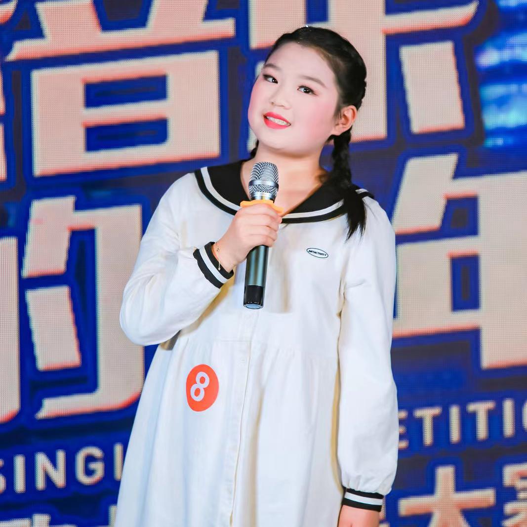 王依依