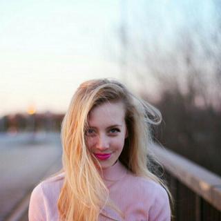 「空灵女嗓」魂牵梦绕 身犹梦境中的微风