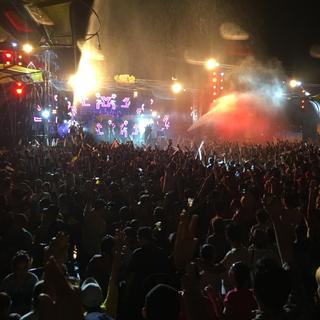 抖腿环绕绕绕绕绕绕绕绕