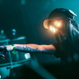 Rezz『暗黑系女神』