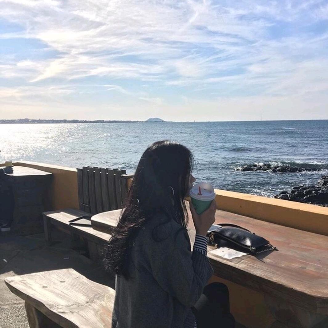 愿你一路上有良人相伴