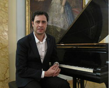 Alejandro Roman