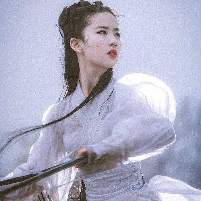 古风｜早知如此绊人心 何如当初莫相识