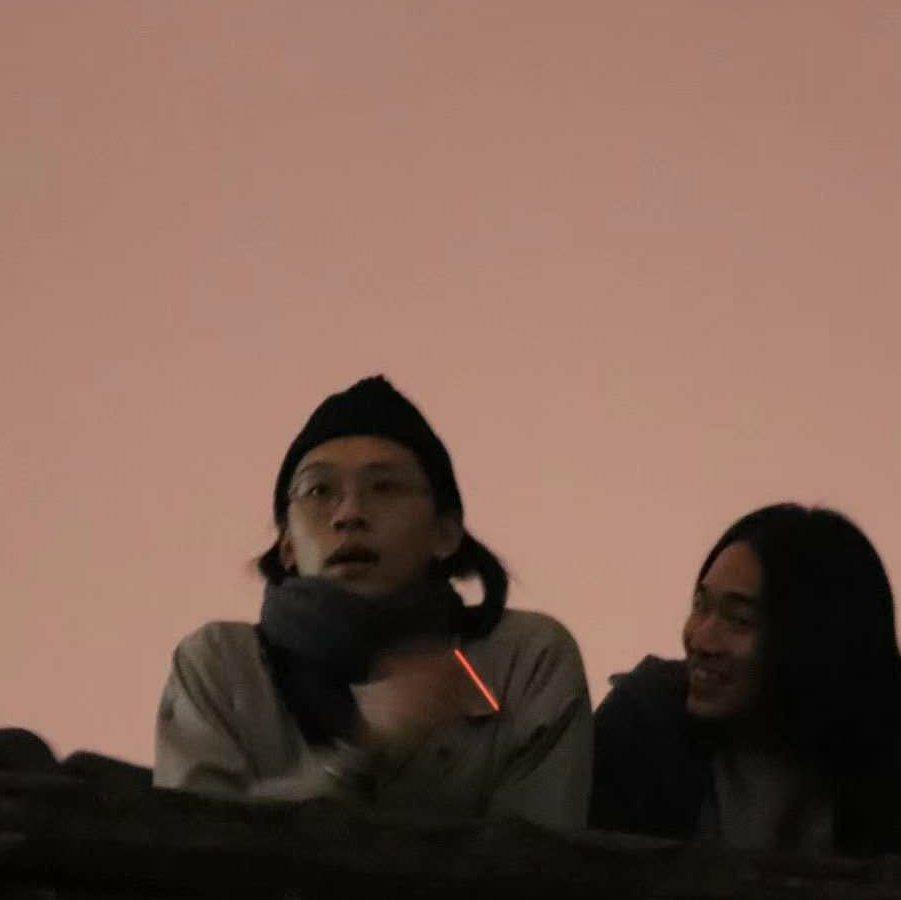 玫瑰色的郑敬儒