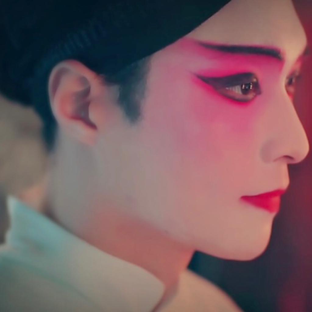 偏爱一些京腔戏曲说唱类型歌曲