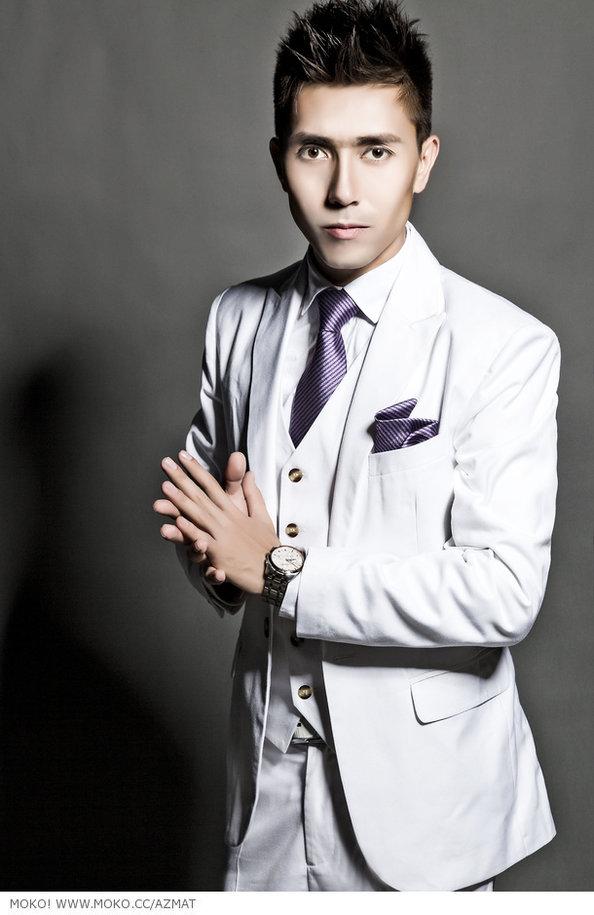 ablajanawutayup  @vixx817  〖维吾尔族歌手ablajan awut ayup