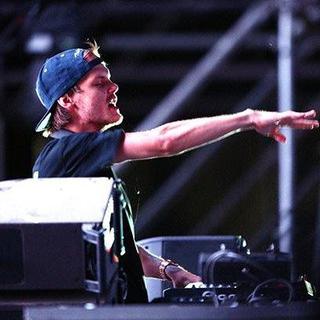 ◢◤Avicii丨为什么放了全世界的鸽子