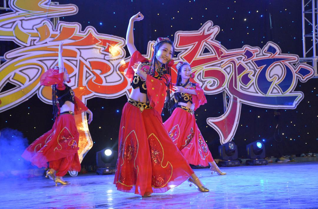 河北大学工商学院第十届舞动奇迹舞蹈大赛