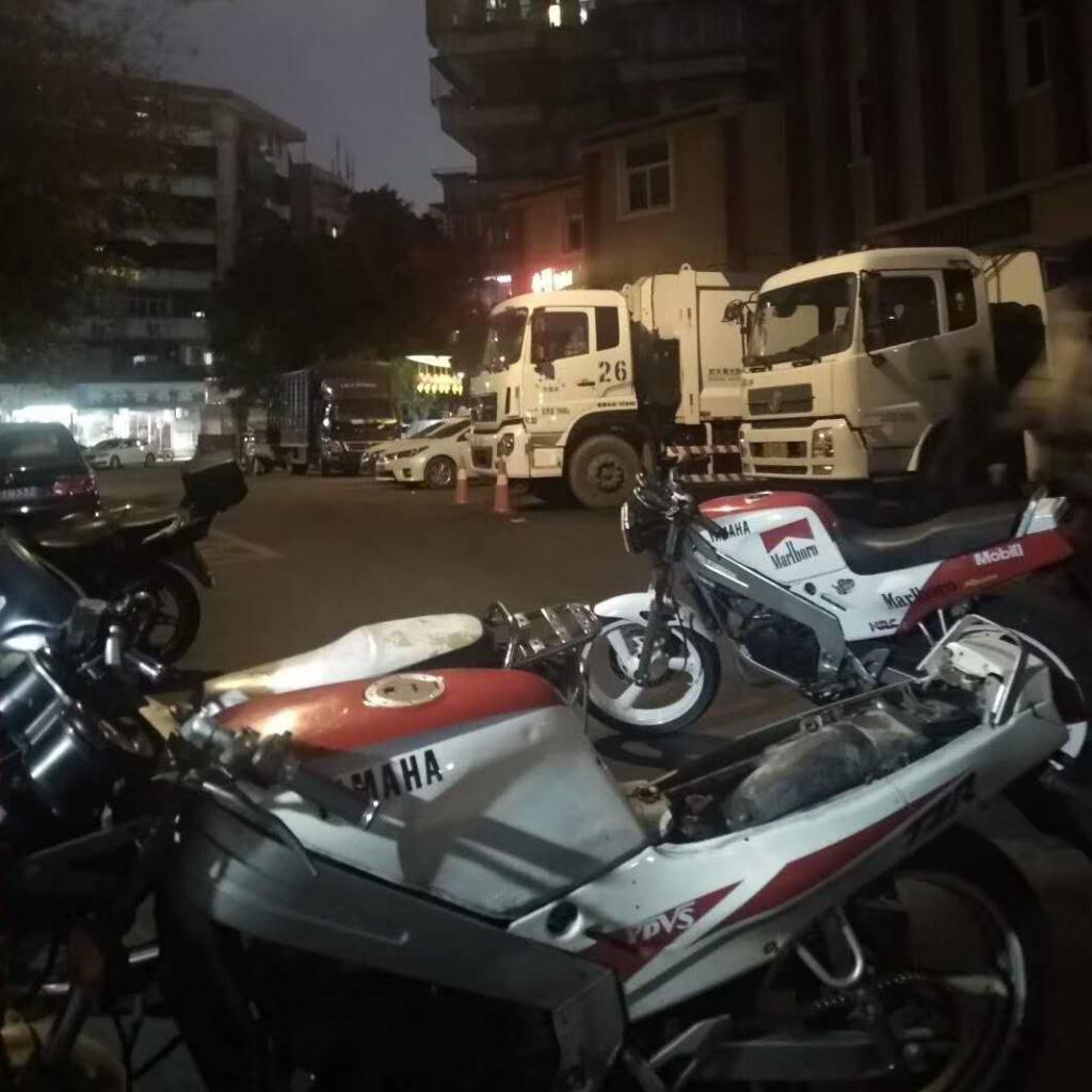 乖.早點睡吧.