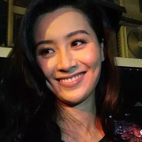 「华语」呢喃女声，最是粤语情深