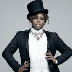  Alex Newell 