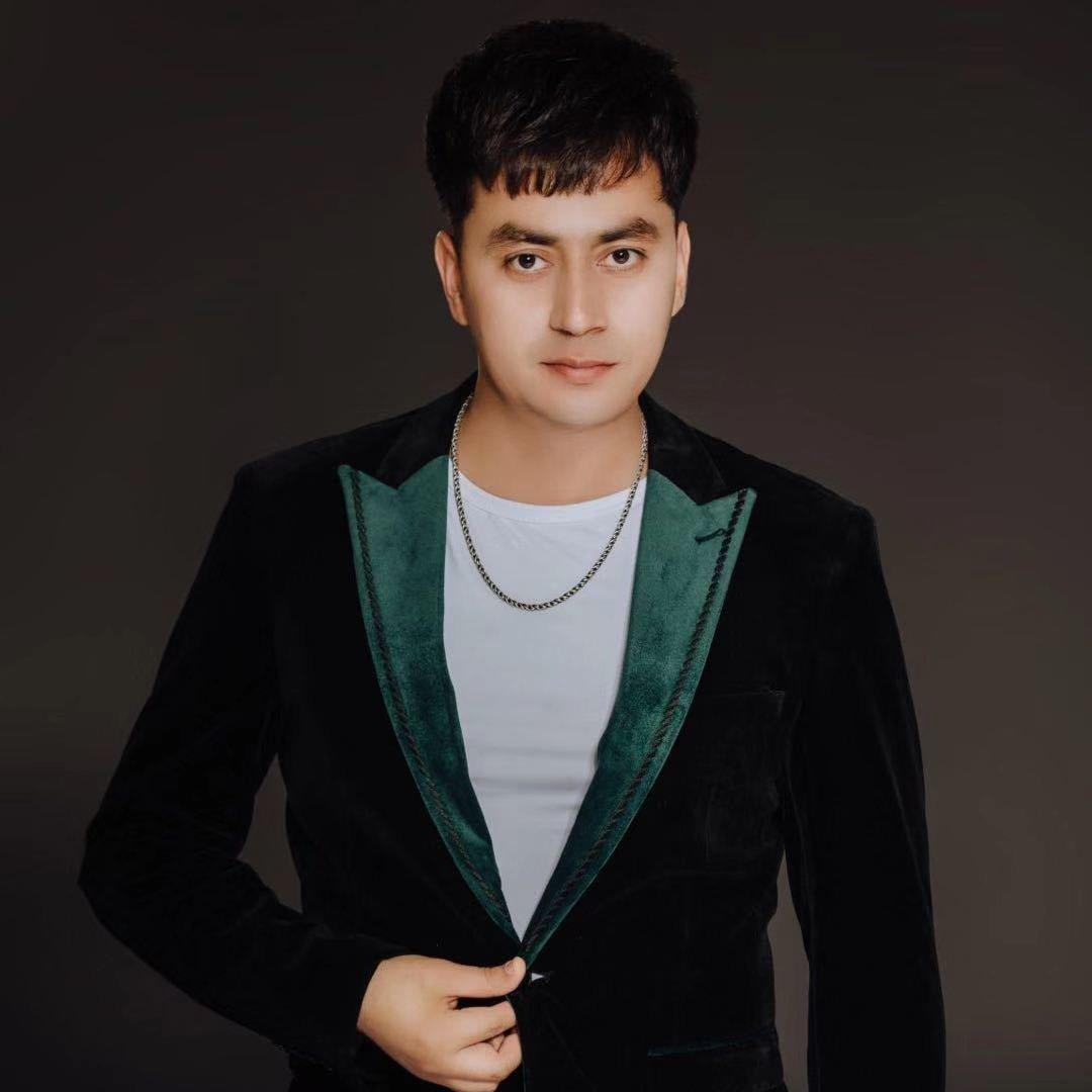 冠军Yusupjan- Mijit