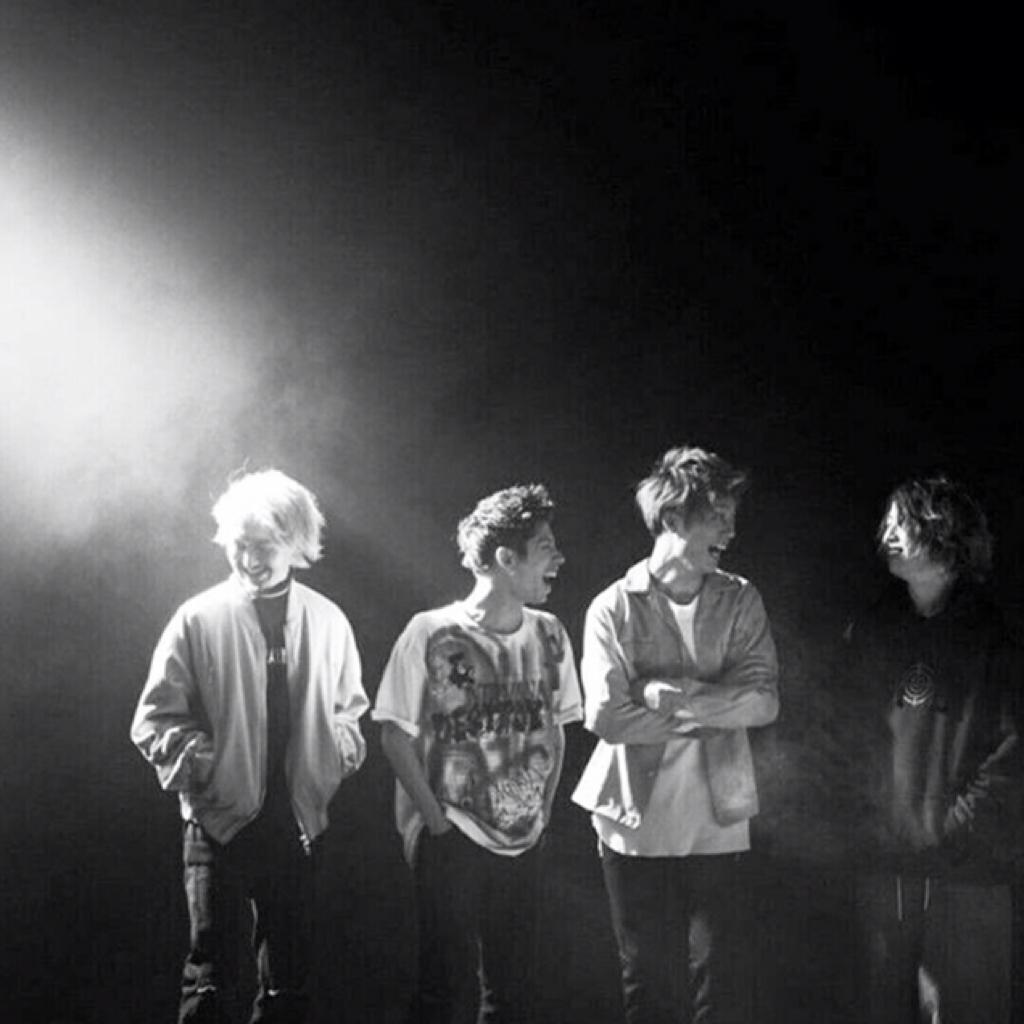 ONE OK ROCK
