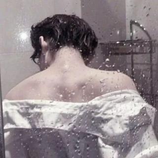 一介平民 怎敢高攀爱情