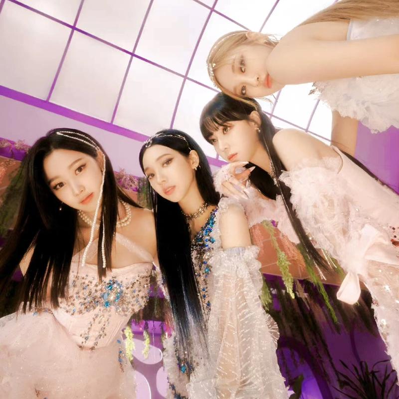 韩系宝藏女团 | 可盐可甜的心动信号