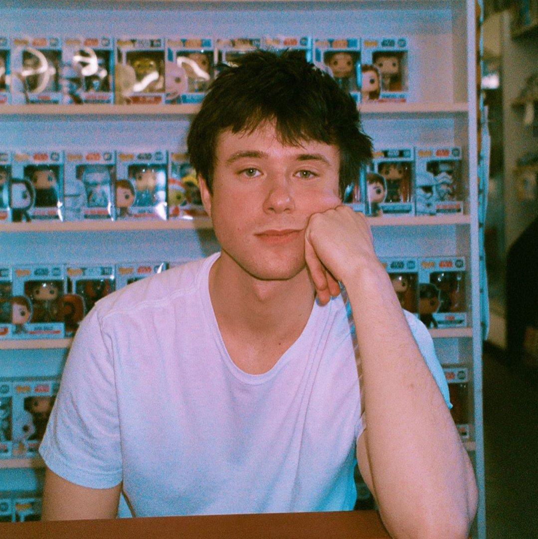 Alec Benjamin (斑鸠)