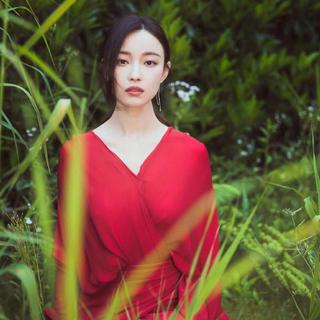 人生森林请勇敢穿行，越过荆棘有无限生机