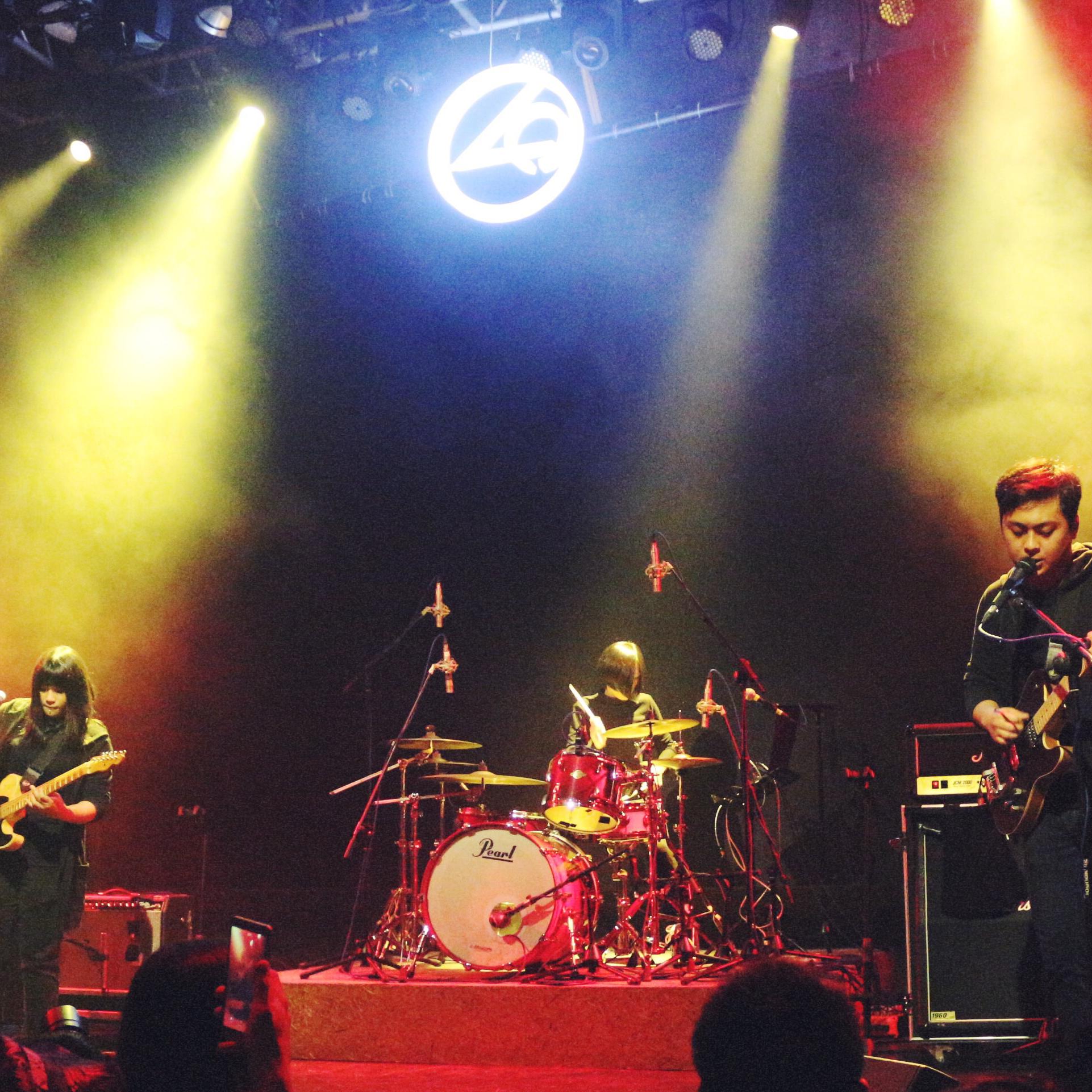 巫堵（草东没有派对）