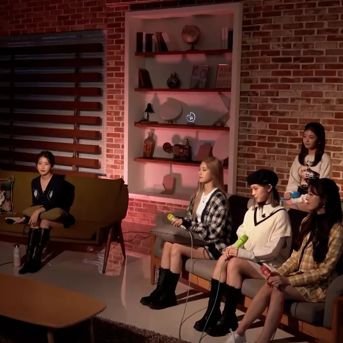 BBIBBI (삐삐) ft.  ITZY (Live Ver)