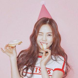 『韩语』在耳朵里展开的音乐菜单