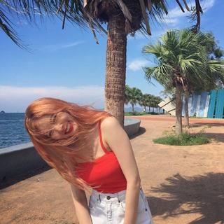 好难过啊，要吃几吨糖才能开心起来