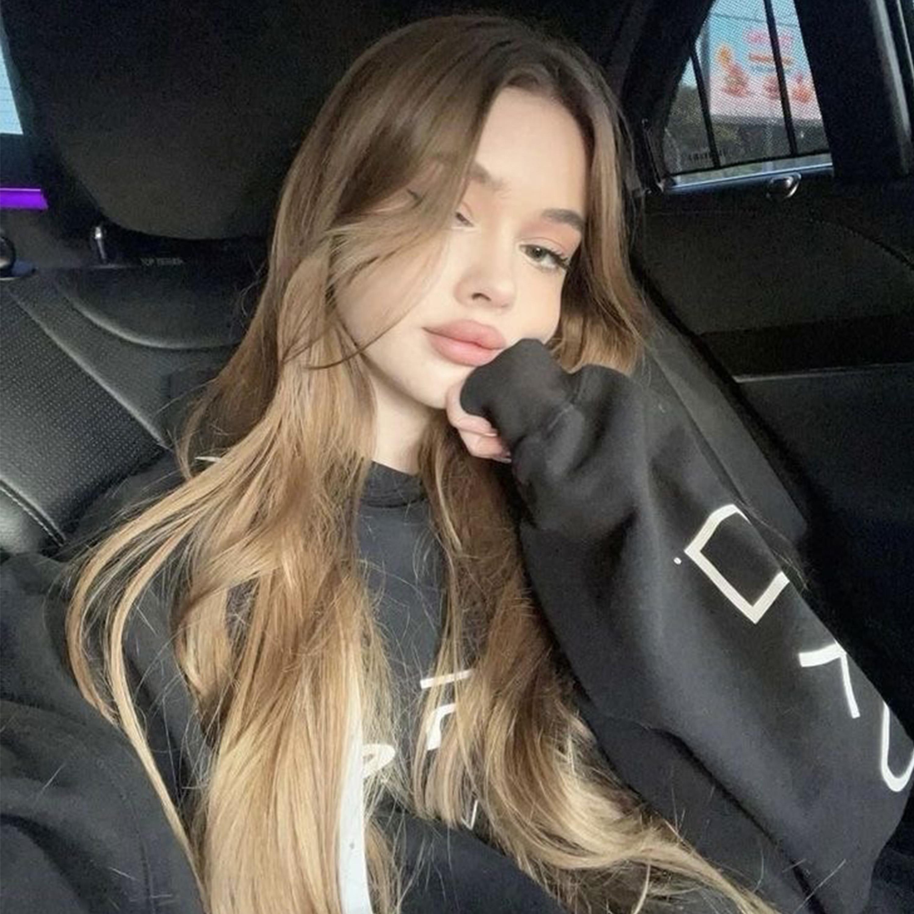 I Sent My Therapist To Therapy (TikTok Remix) - He said, take a seat over there, on the chair by the couch, tell me what you've