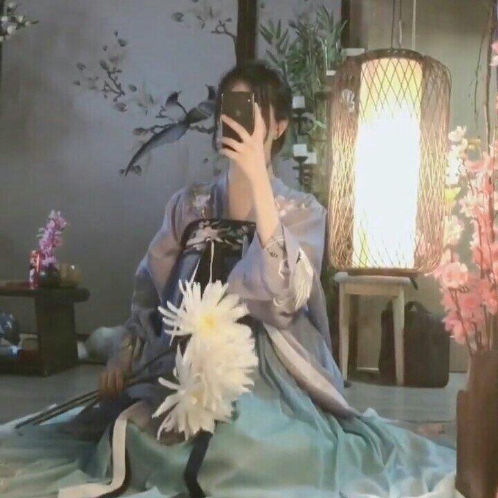 一世她放荡不羁，化作有趣的恶魔.