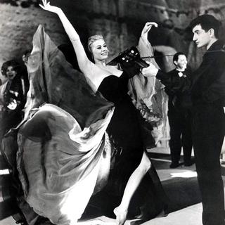 舞！舞！舞！- 孤独狂欢派对