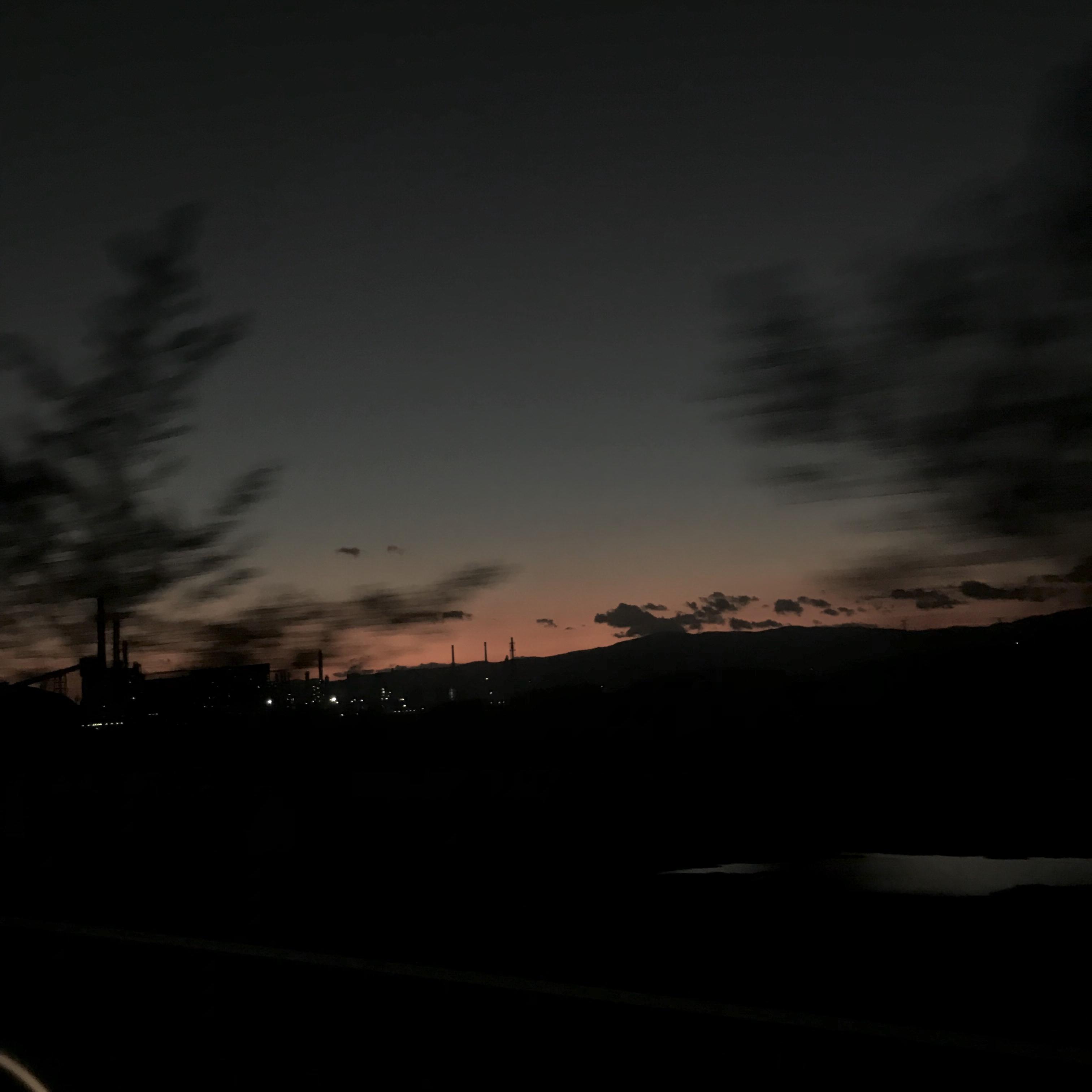 Sunset Highway(此伴奏已被一名帅哥购买)