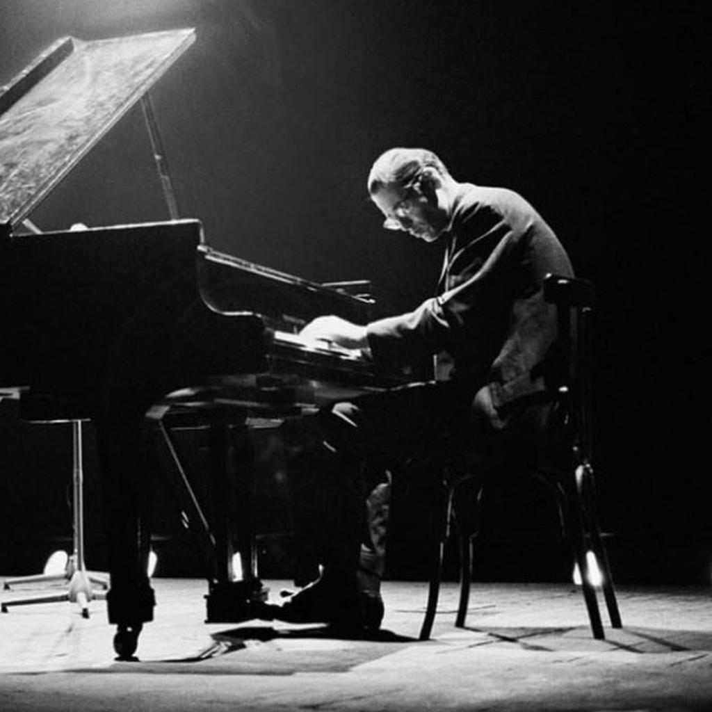 Jazz Piano • 夜的钢琴曲