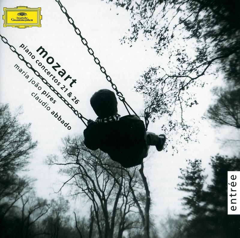 Mozart: Piano Concertos Nos.21 & 26