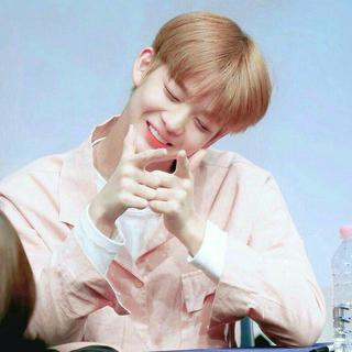 韩语๑歌声像切开的酱果芝士一样甜腻鲜艳