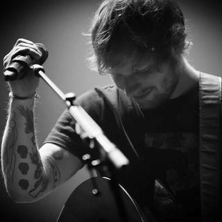 Live|这一刻灯光都落在你身上