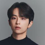 김시훈