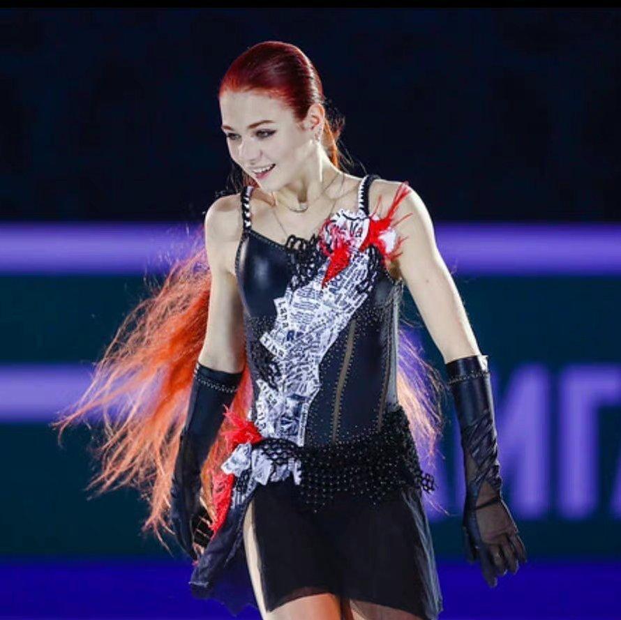 花滑选曲--致莎莎--Alexandra Trusova