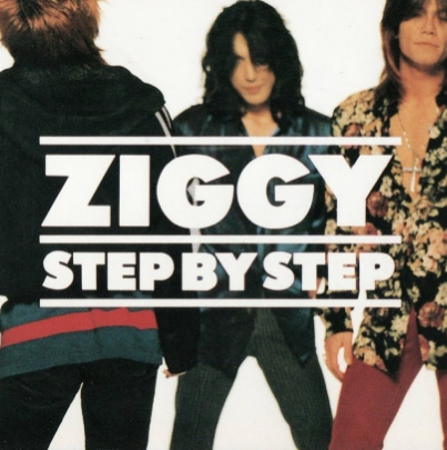 STEP BY STEP专辑