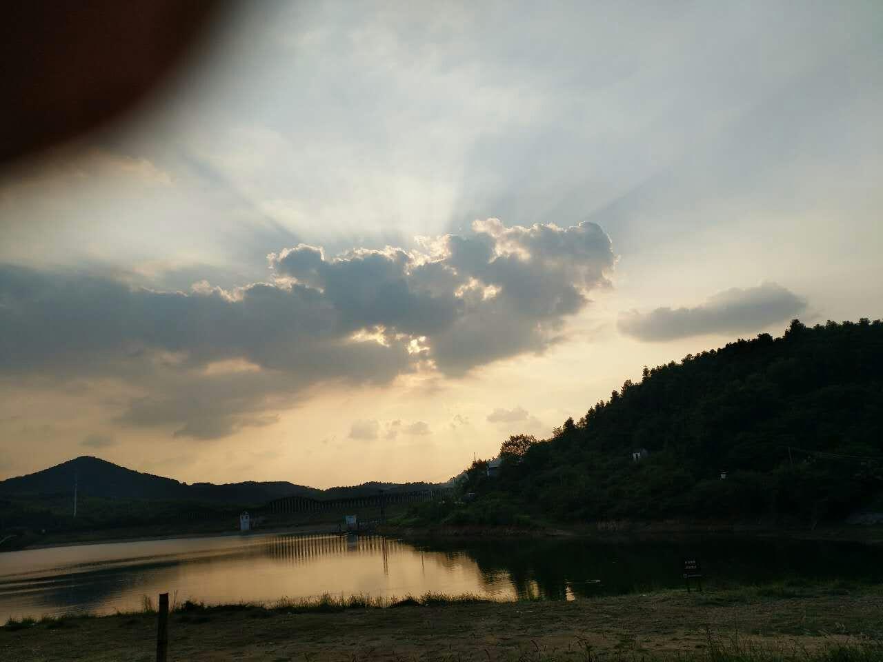 毁诺城主城音乐（写飘了）