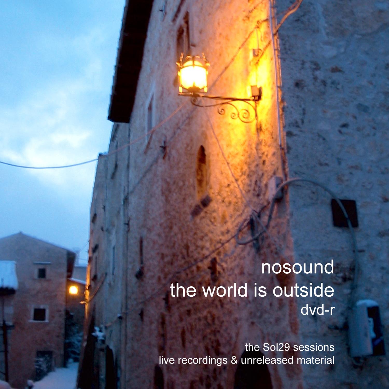 The World Is Outside (Bonus .Iso)