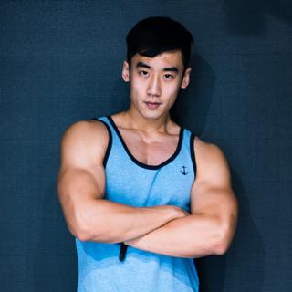 你被闫帅奇安利了！