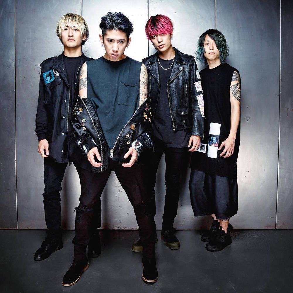ONE OK ROCK ！