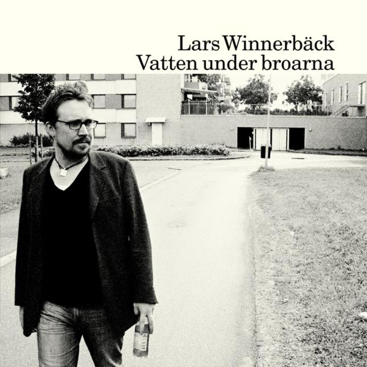 Vatten Under Broarna
