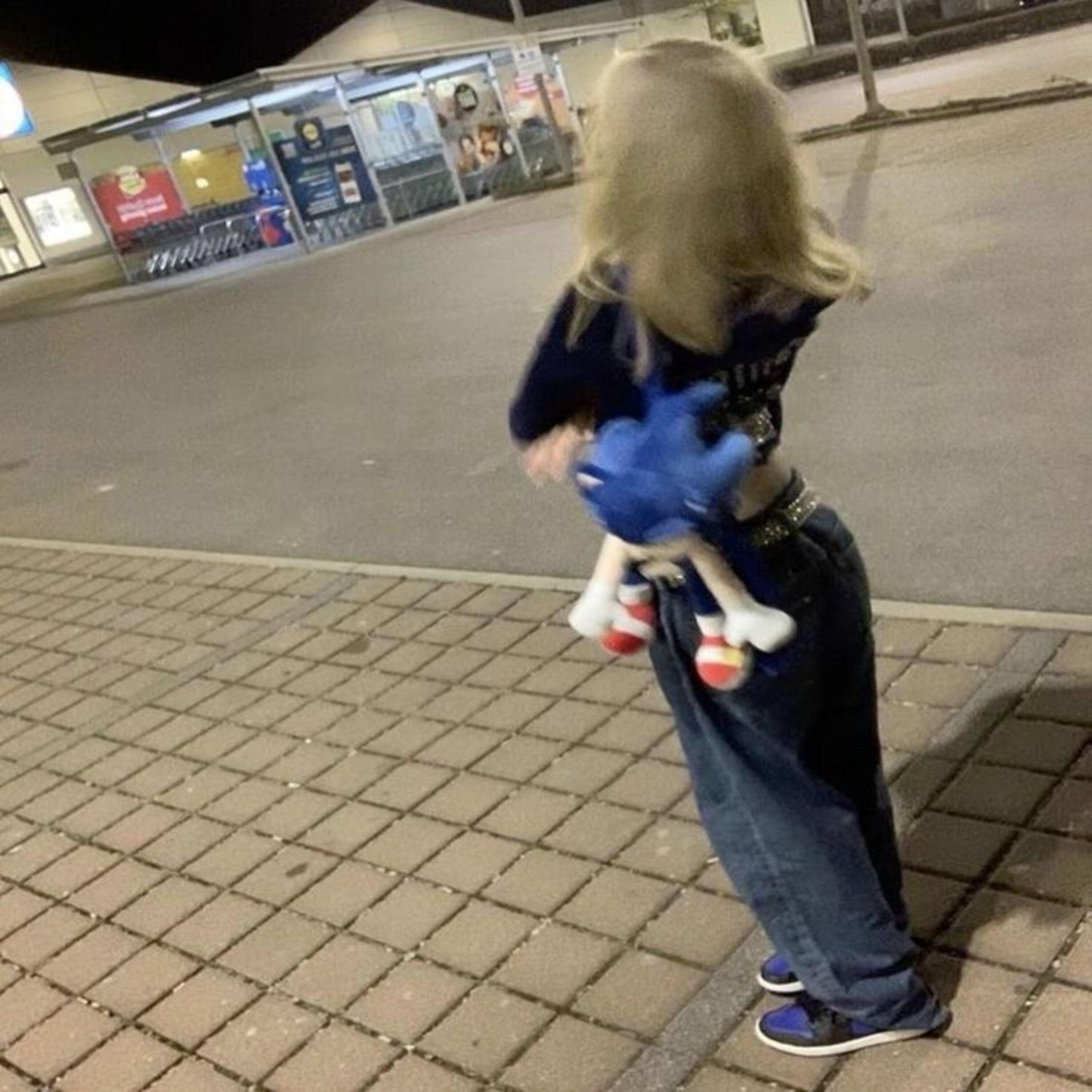 Fluxxwave x Back İt Up