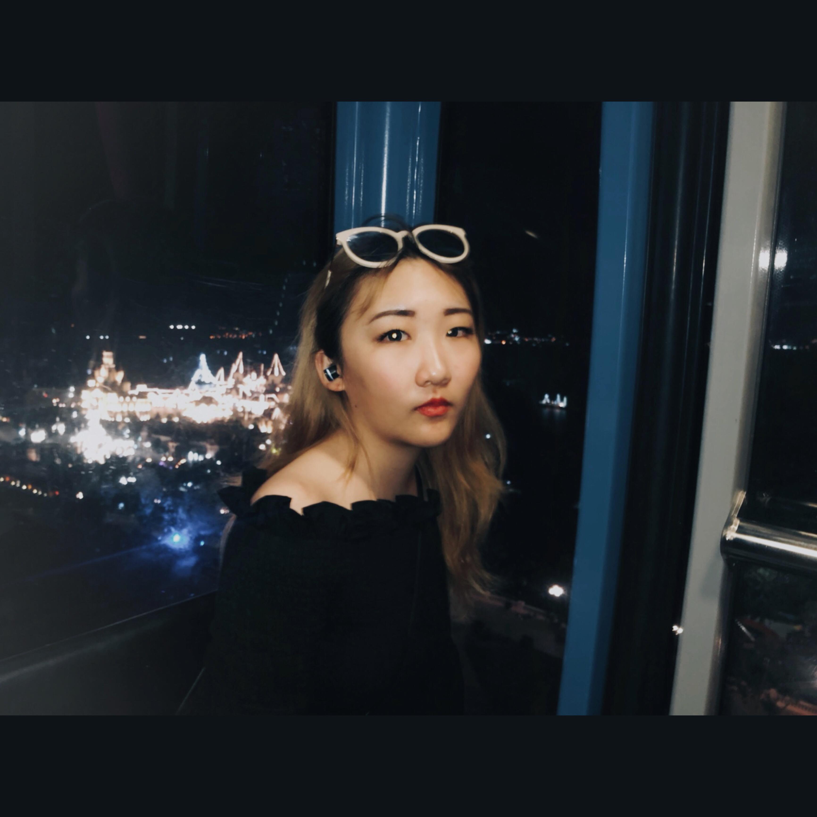 那个男人（翻自 冯希瑶）