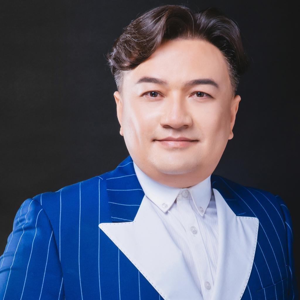 维吾尔族歌手/AdiljanMamtimin