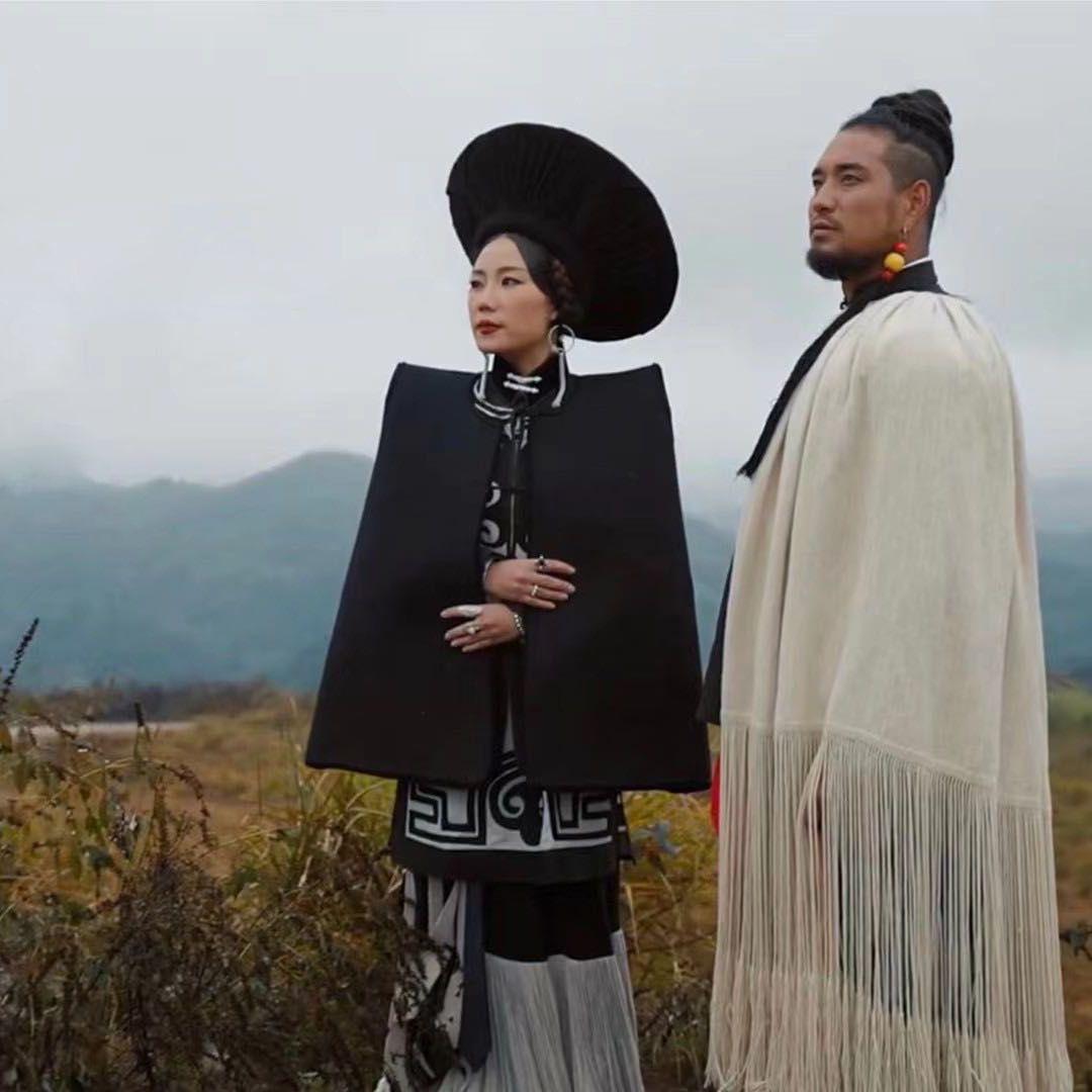 尘埃的角落feat安冬·迪姆微微（彝族）