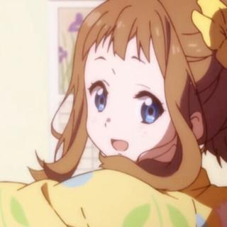 想做你耳邊坠落的碎发