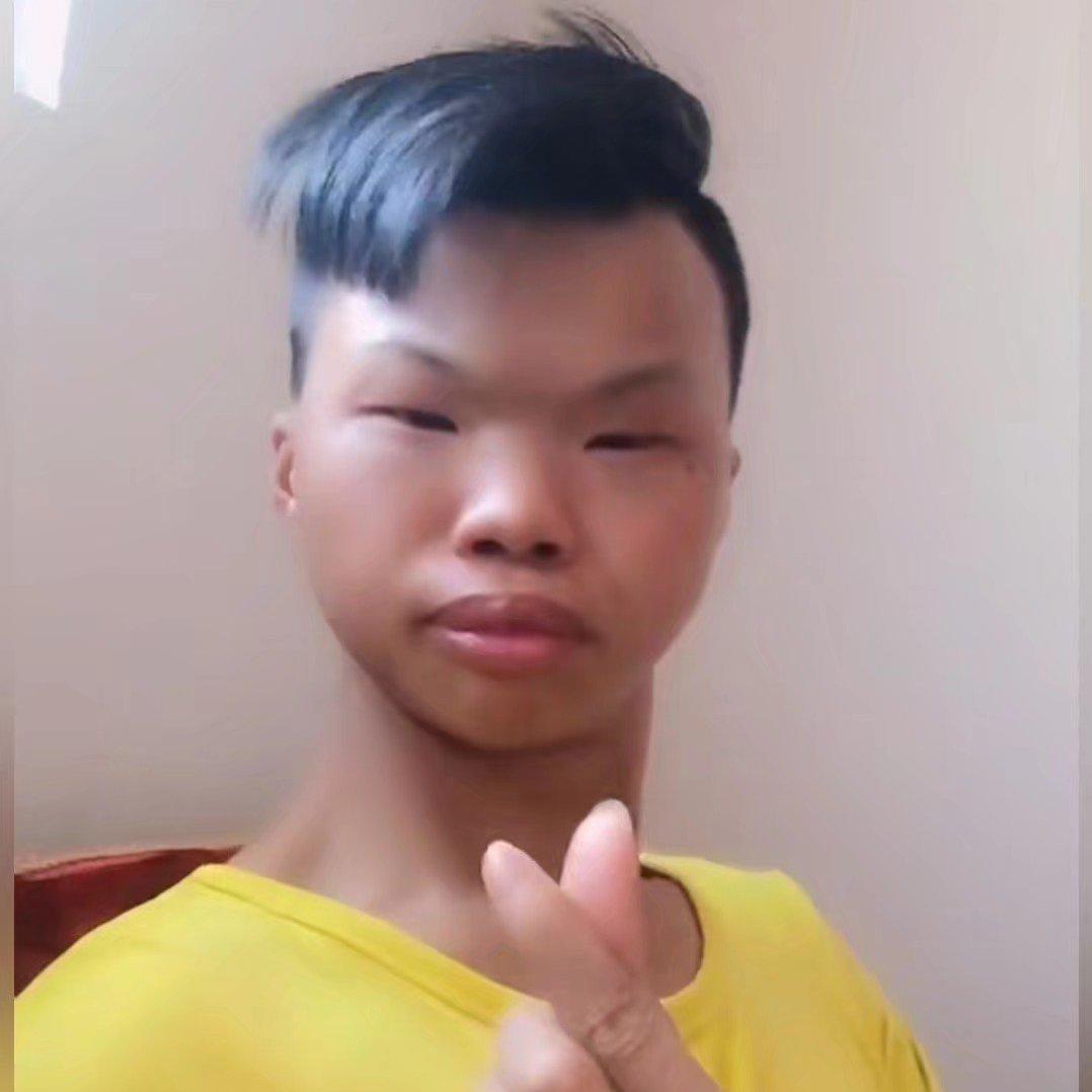 鬼畜（卢本伟牛逼）