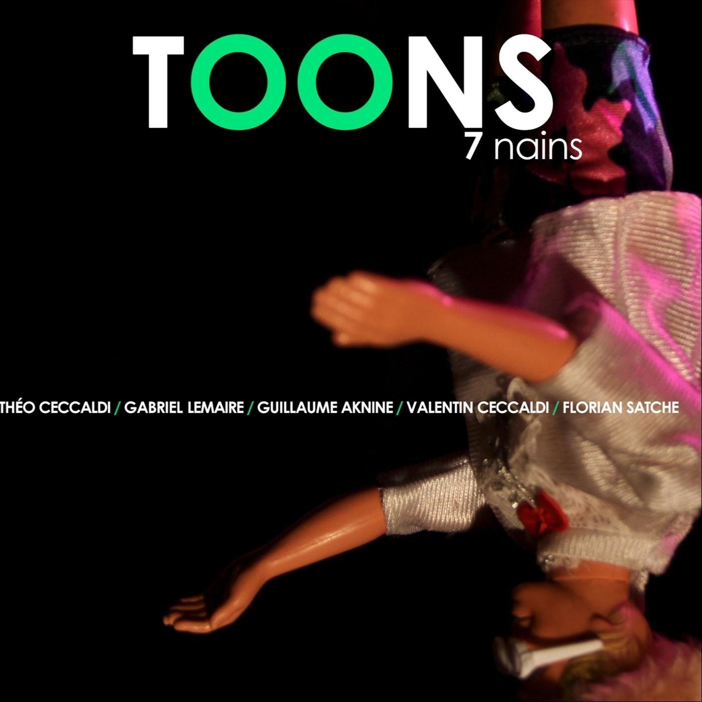 7 nains