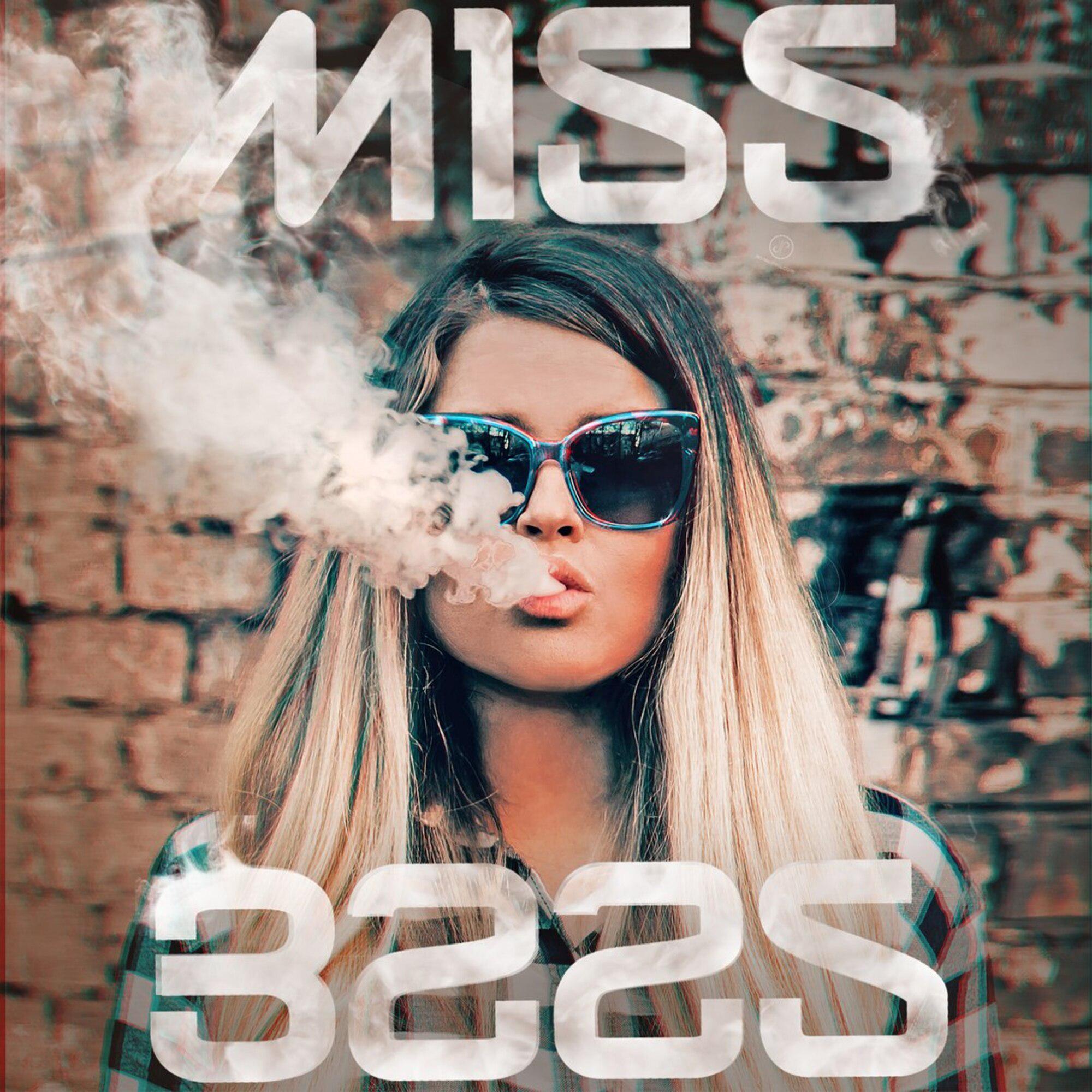 Miss Baas - Palm Shot