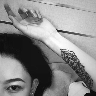 丧、难过、开心、抑郁、安静